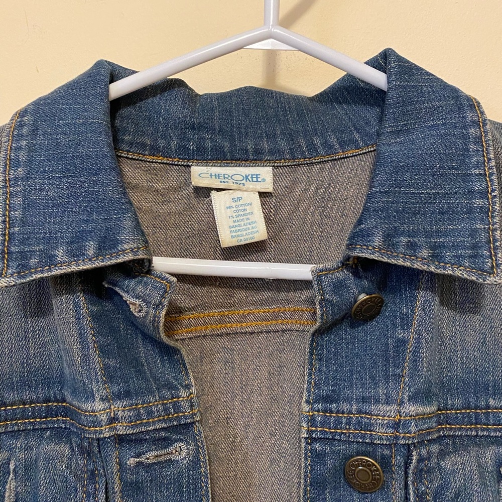 Jean Jacket - Picture 2 of 6